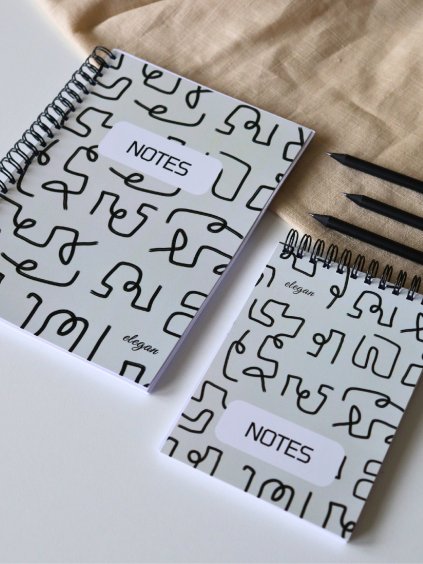 Velký notes A5 - bílá Počmáraná
