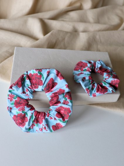 Scrunchies látková gumička - modrá Květka