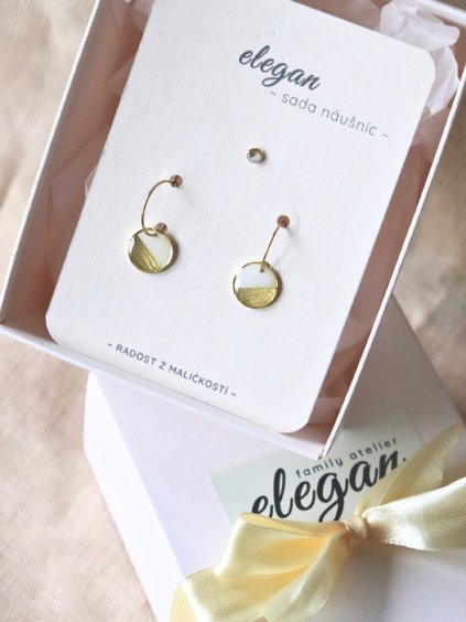 Sada visacích náušnic a pecky - zlatá a bílá půlená