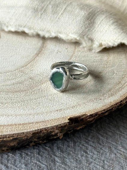 Cínový prsten - zelená 47