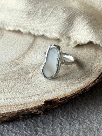 Cínový prsten - bílá vel. 51,5