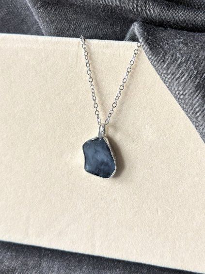 Cínový náhrdelník - modrá a antracit