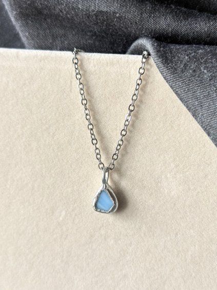 Cínový náhrdelník - světle modrá menší