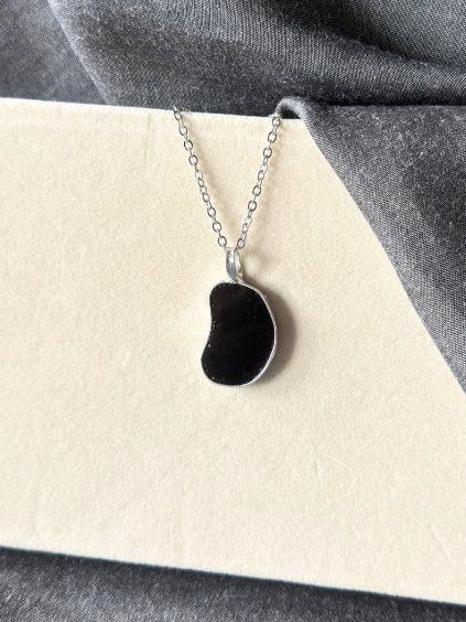 Cínový náhrdelník - černá