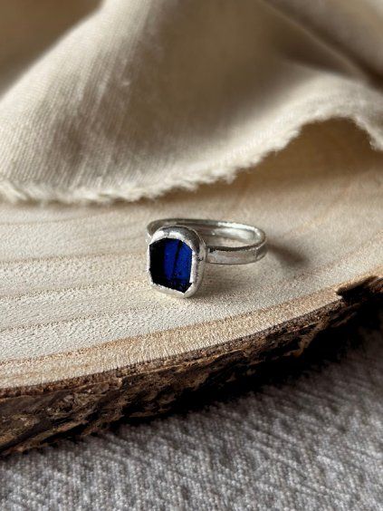 Cínový prsten - modrá vel. 52,5