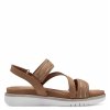 Pohodlné světle hnědé sandály Tamaris
