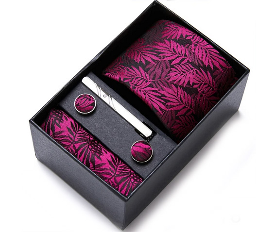 Atraktivní dárkový kravatový set - elegantní tmavě růžový