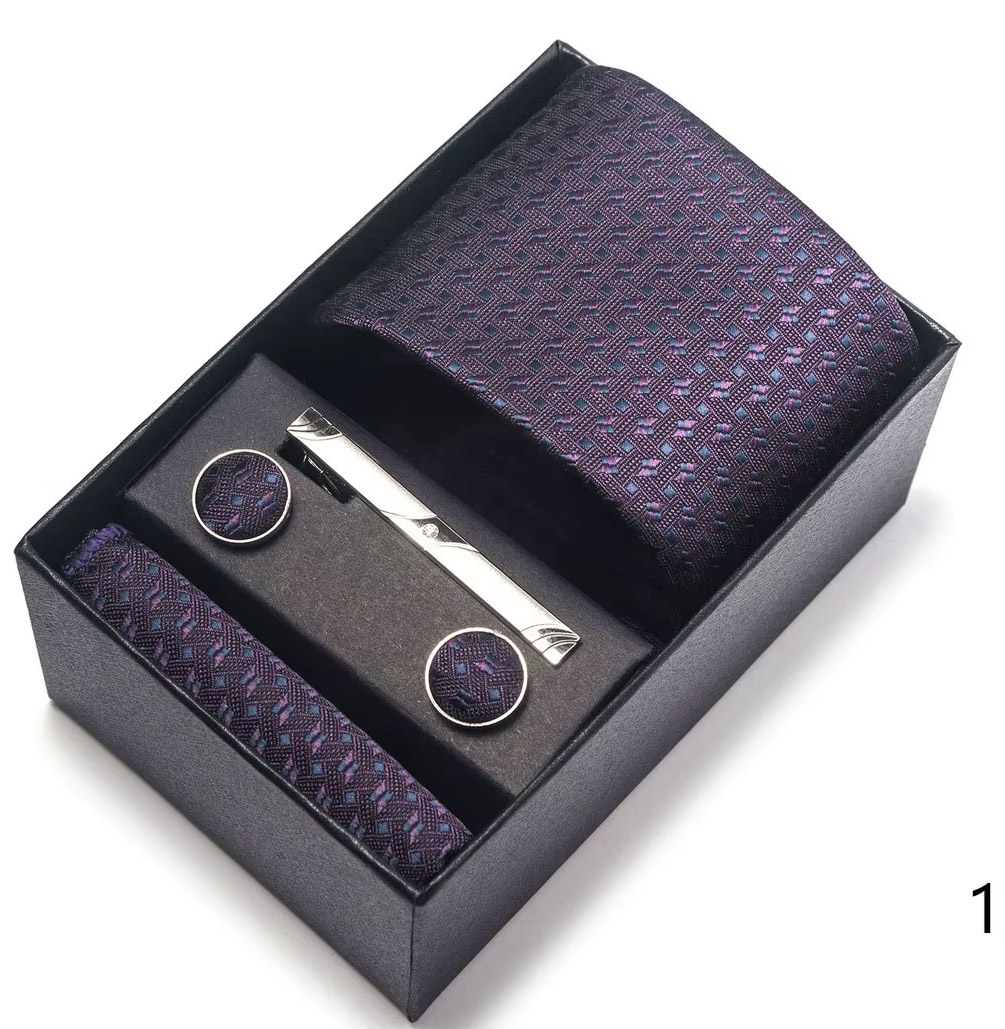Atraktivní dárkový kravatový set - fialový s texturou