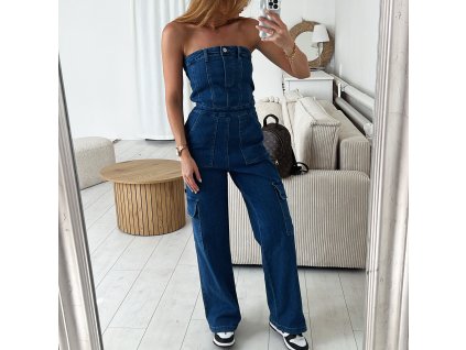 A8197A4D AAAF 4A9C B3DC 013DA1D5B55E