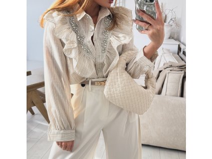 7B053C50 2A3A 4572 88B6 435C4B923B13