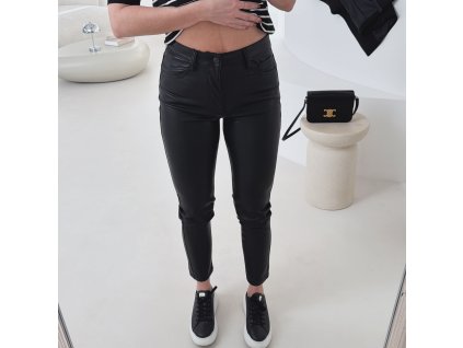 C903DF99 0BF9 4DA0 8A89 E5821648E547