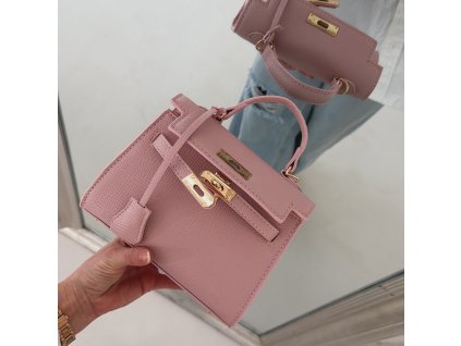 C4F8F30F F773 45D6 80F0 06F3A76FE1A1