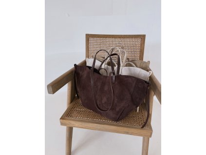 E57FC240 AEEF 48A3 8DD8 E55D8D4FD030