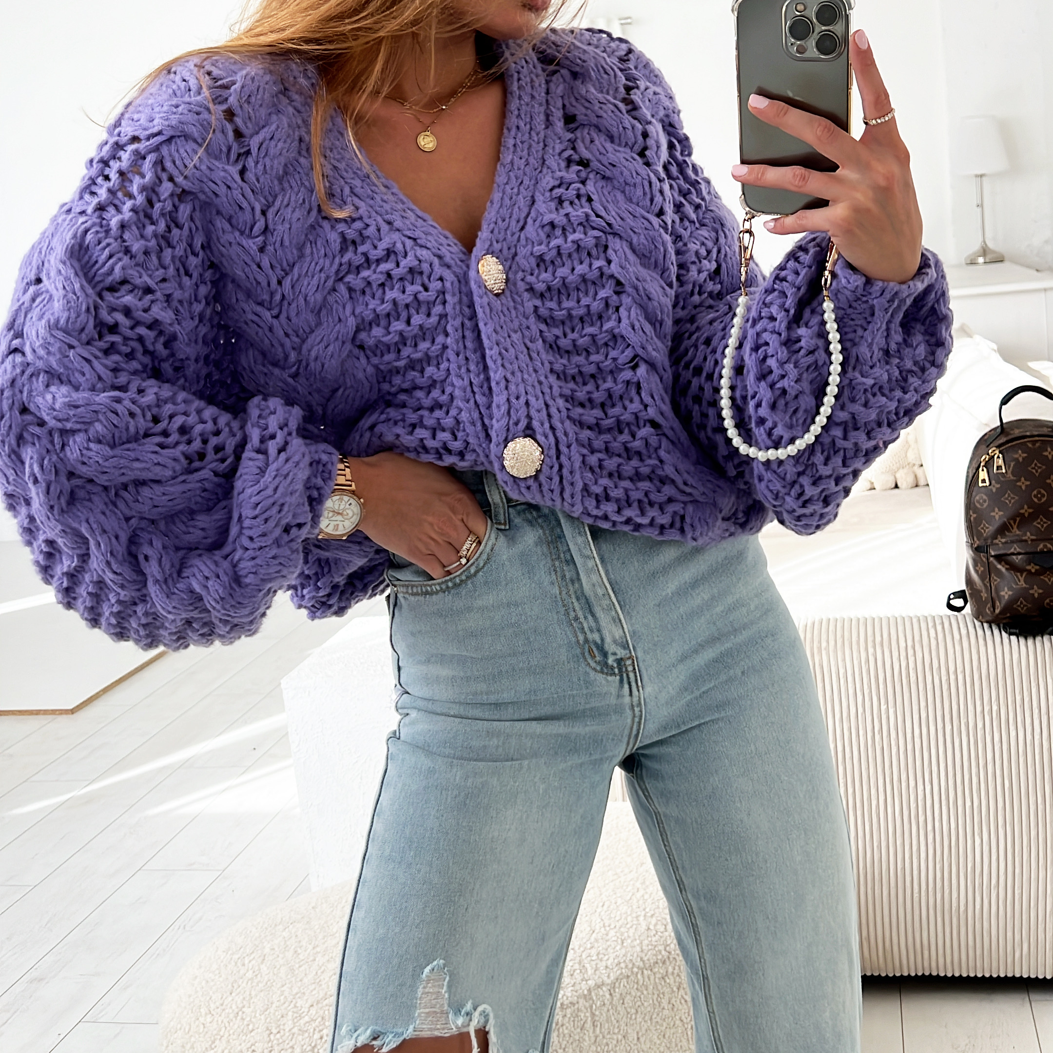 Velký svetr s knoflíky Cher Barva: fialová