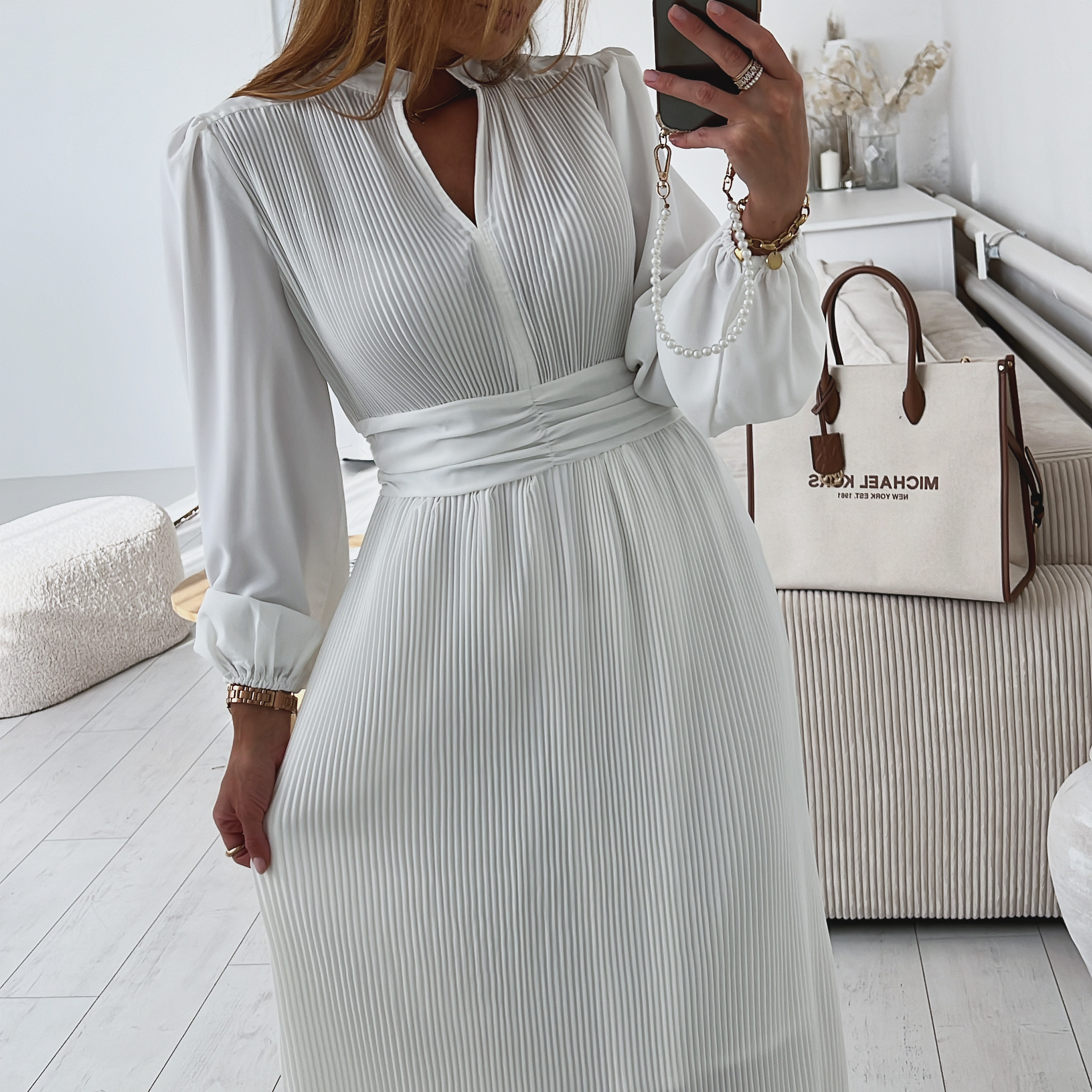 Elegantní bílé šaty Melora