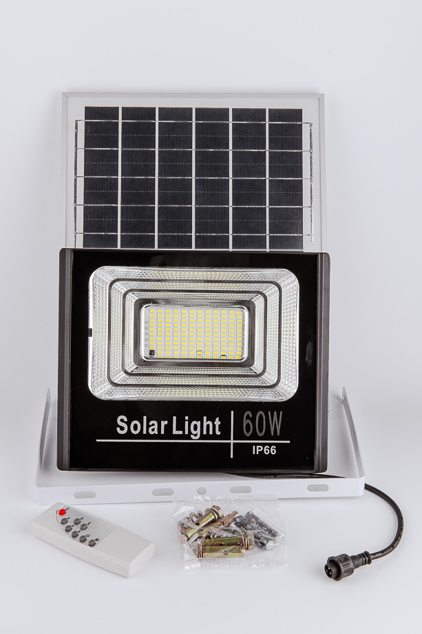 Solárny reflektor 60W IP66 čierny AN206