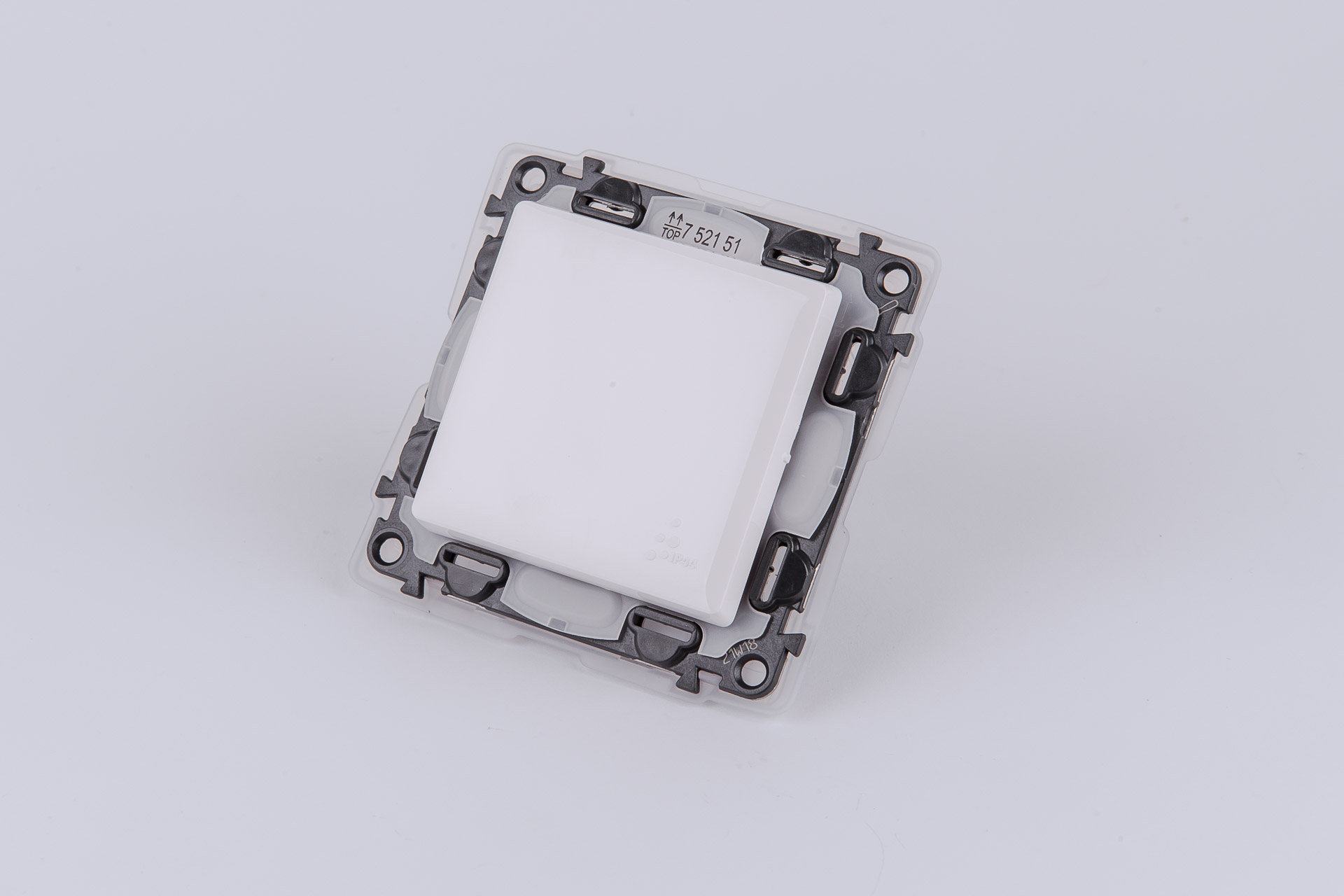 Vypínač č.1 VALENA LIFE IP44 biely 752151