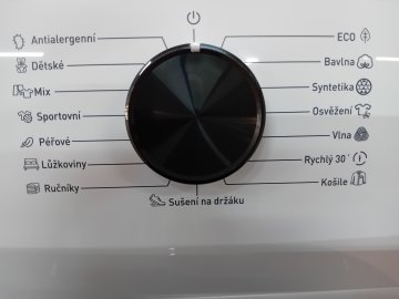 Kondenzační sušička prádla Philco PDCI 8 AJW 8kg  + 3 roky bezplatný servis navíc