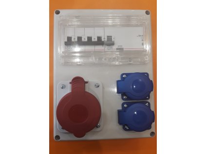 skříň zásuvková R-BOX slim 8S 1x32A/5P 2x250V IP44