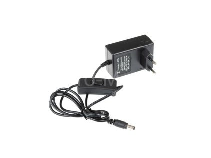 Trafo TLZZ-12V-24W vypínač do zásuvky 05309