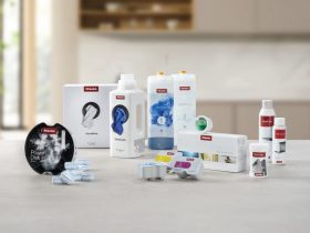 Čisticí prostředky a prostředky na praní a údržbu