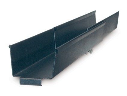 APC Horizontal Cable Organizer Side Channel 18 to 30 inch adjustment