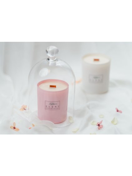 PINKY s vůní SVÁTEČNÍ BRUSINKY SE ZÁZVOREM, vonná svíčka 265 g