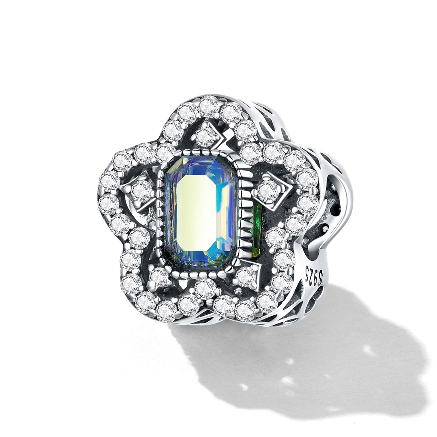 Elenys stříbrný přívěsek Královský květ