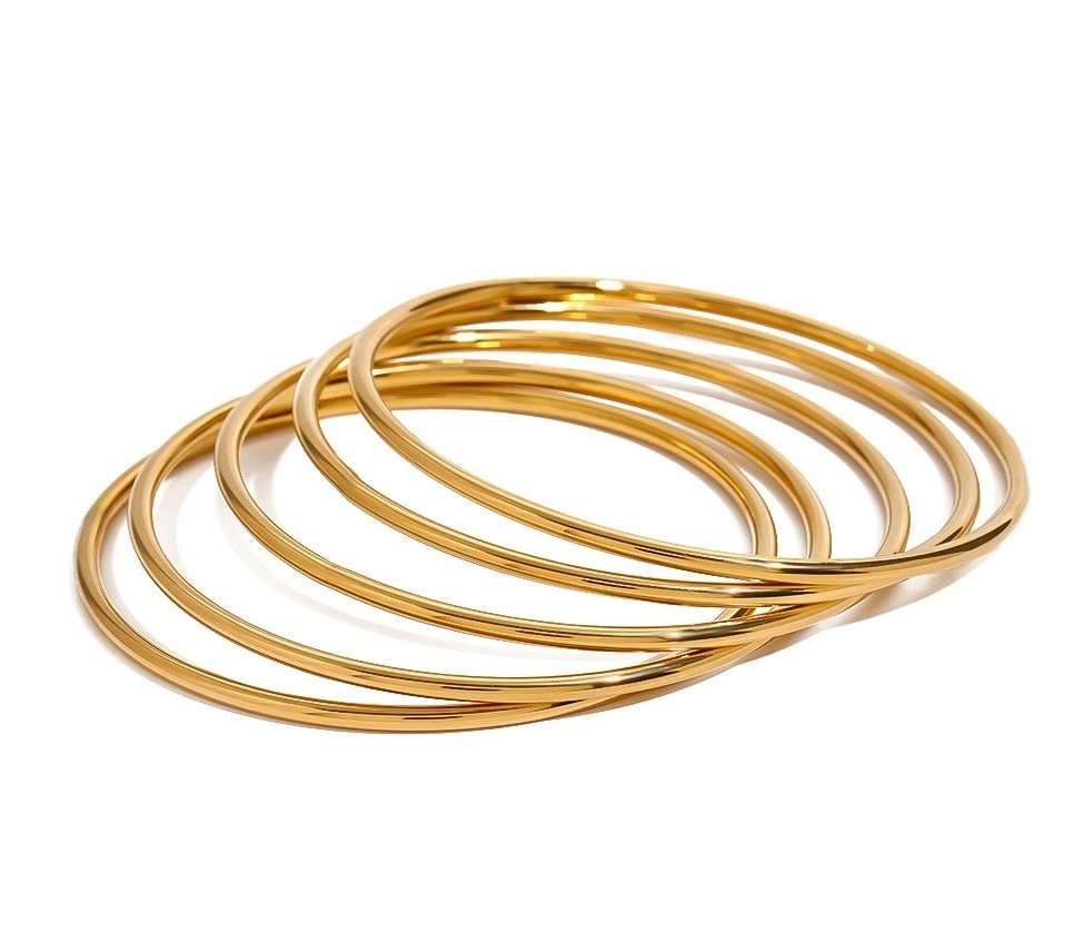 ELENYS Bangle Gold – pozlacený náramek 18K žluté zlato Délka náramku: Průměr 6 cm / obvod cca 18,8 cm