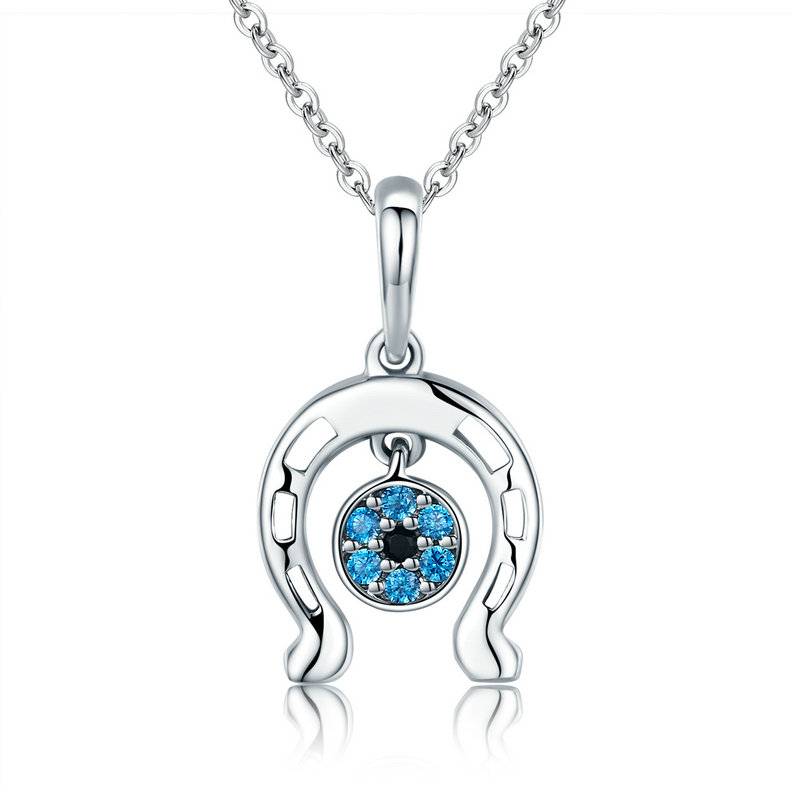 ELENYS Royal Fashion náhrdelník Symbol štěstí