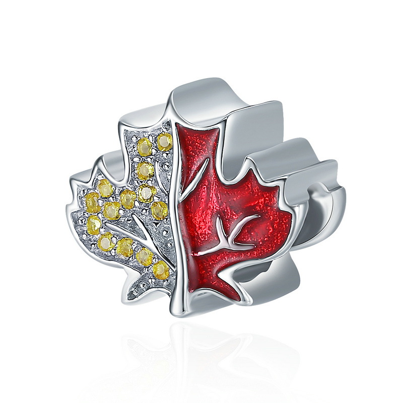 ELENYS Přívěsek Javorový list Royal Fashion SCC370