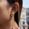 ELENYS Relic Drop – pozlacené náušnice 18K žluté zlato