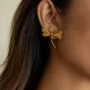 ELENYS Golden Dragonfly  pozlacené náušnice 18K žluté zlato