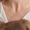 ELENYS Lucky Kitty  pozlacený náhrdelník 18K žluté zlato