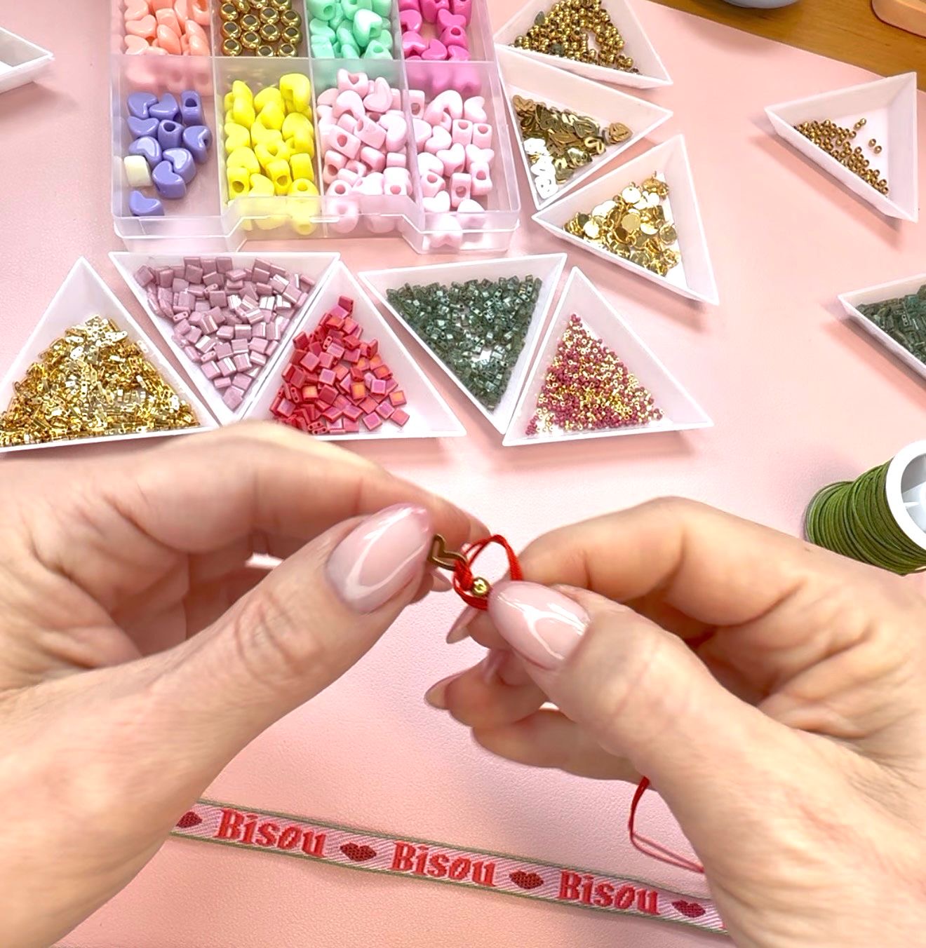 Náramky a šperky vyrábíme osobně v Jablonci nad Nisou