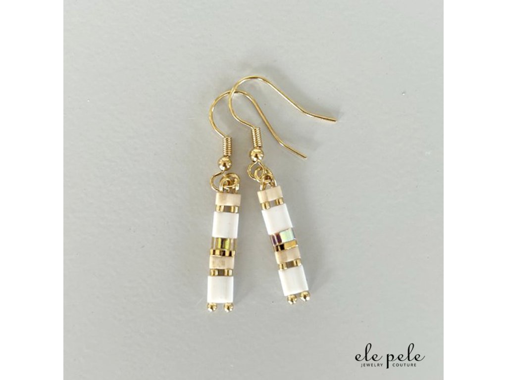 produktovky elepele nausnice pure white