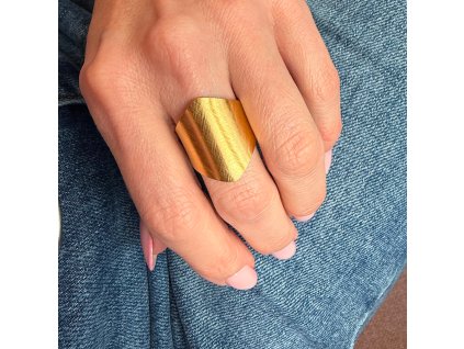 EP prsten.jaro 900x900 V1