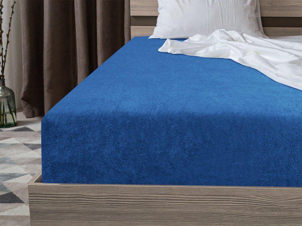 Kvalitní froté prostěradlo tmavě modré 160 x 200 cm pro klidný spánek