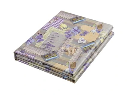 PVC ubrus LAVENDA 120x140 cm barevný s levandulí a patchwork vzorem