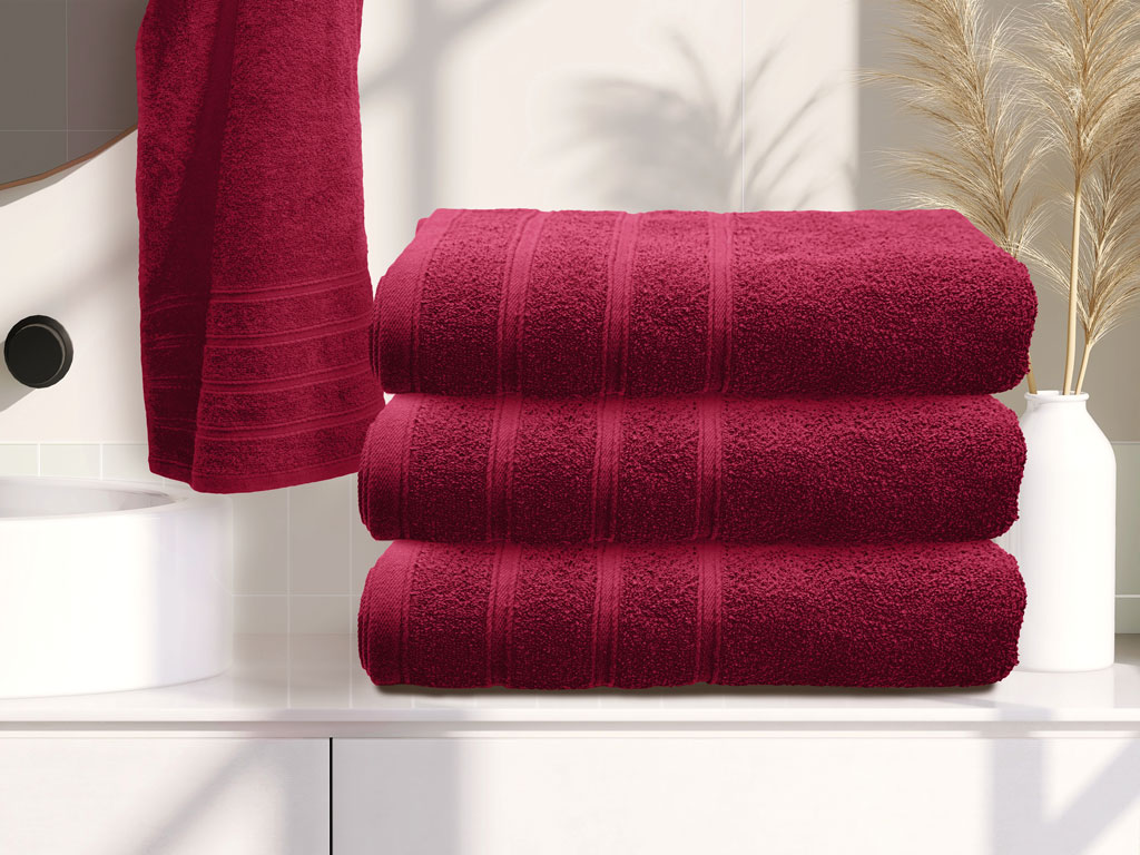 Bella bordó fürdőlepedő