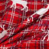 Vánoční přehoz na postel DEER AND PLAID červený – designový doplněk