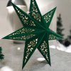 Dekorační papírová hvězda na zavěšení STARLET DELUXE 35 cm zelená