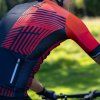 Kilian Rigt Red z boku