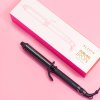 LIFESTYLE PRODUCT IMAGE CURLING IRON
