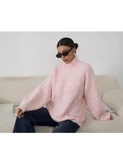 Ružový sveter s 25 % vlny, mäkký a hrejivý úplet s oversized strihom a balónovými rukávmi.