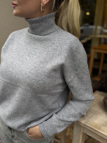 Rolák 100% vlna svetlošedá uni