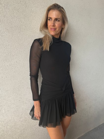 Mini šaty BLACK s lichotivým strihom a nadčasovým čiernym dizajnom