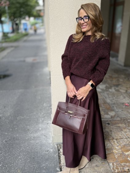 Bordová saténová midi sukňa Imperial v A-strihu, elegantná lesklá sukňa pre ženský look