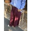 Široké burgundy nohavice Imperial s vysokým pásom a padavým strihom, elegantný taliansky look pre ženy.