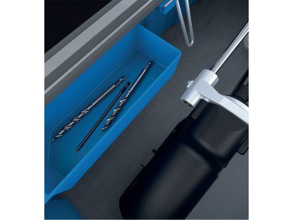 DB210 EUR 010 web.jpg